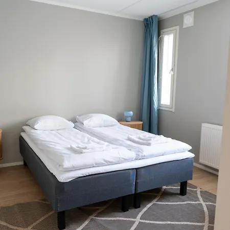 Stylish 2-bedroom Family Apt. With Sauna And Parking Apartamento *