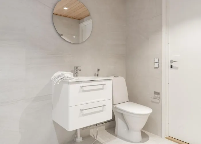 Stylish 2-bedroom Family Apt. With Sauna And Parking * Helsinki