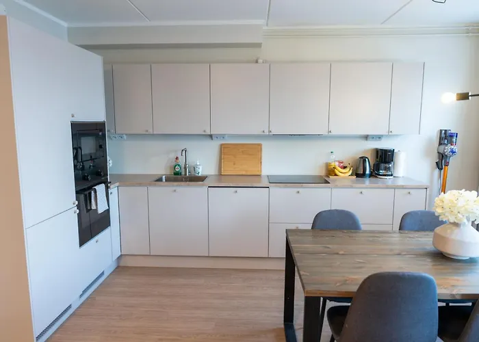 Stylish 2-bedroom Family Apt. With Sauna And Parking * Helsinki