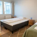 Stylish 2-bedroom Family Apt. With Sauna And Parking Helsínquia